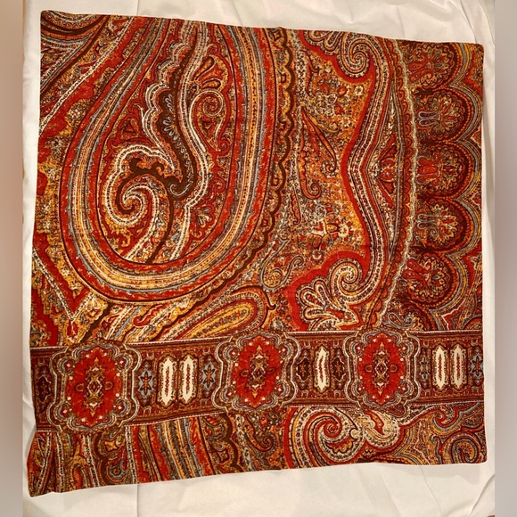 Pottery Barn Vintage Paisley Linen Napkins Set of 12 - Picture 4 of 15